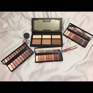 Makeup bundle